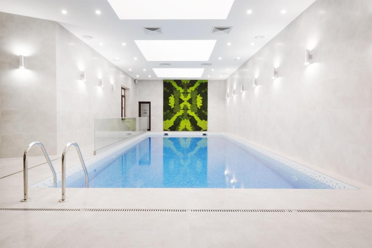Roxen Hotel&Spa تشيسيناو المظهر الخارجي الصورة