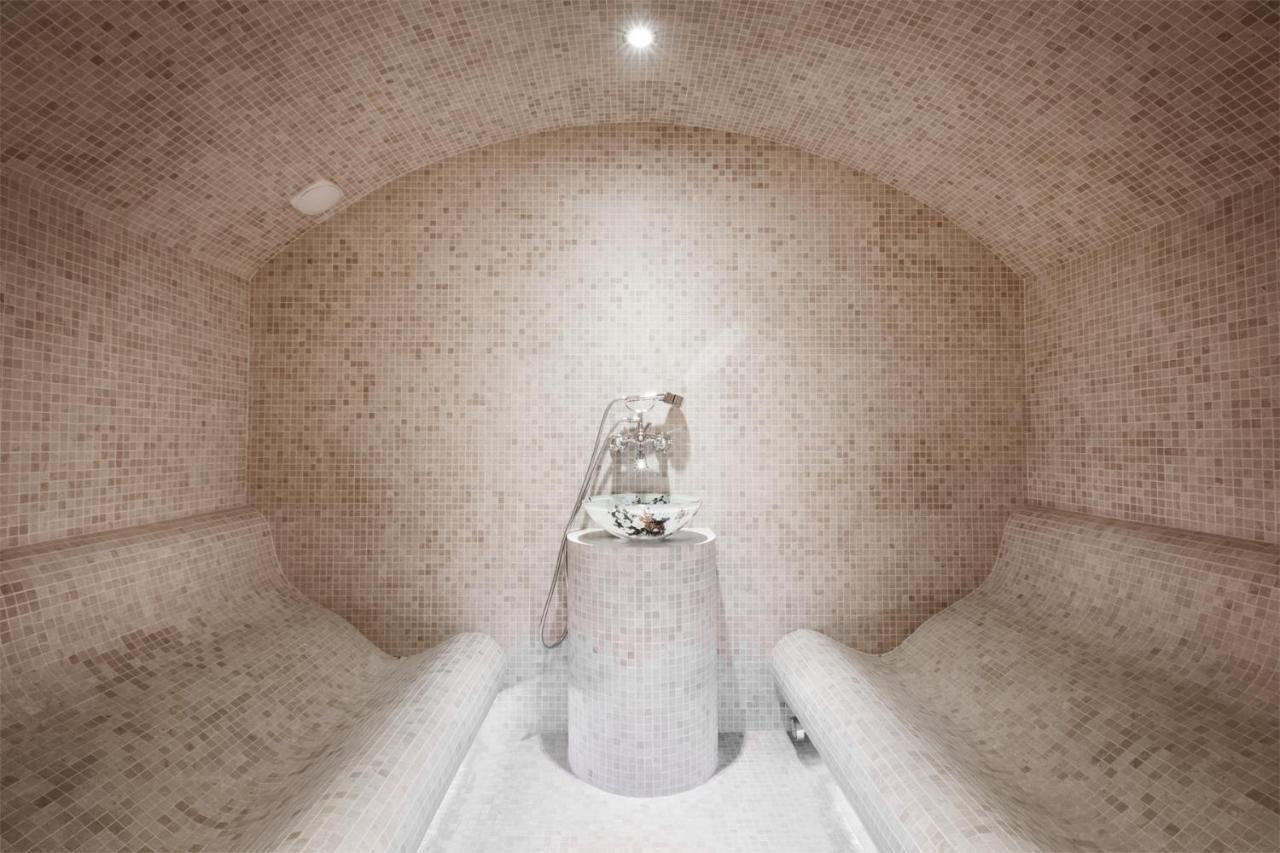 Roxen Hotel&Spa تشيسيناو المظهر الخارجي الصورة