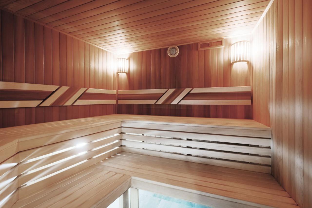 Roxen Hotel&Spa تشيسيناو المظهر الخارجي الصورة